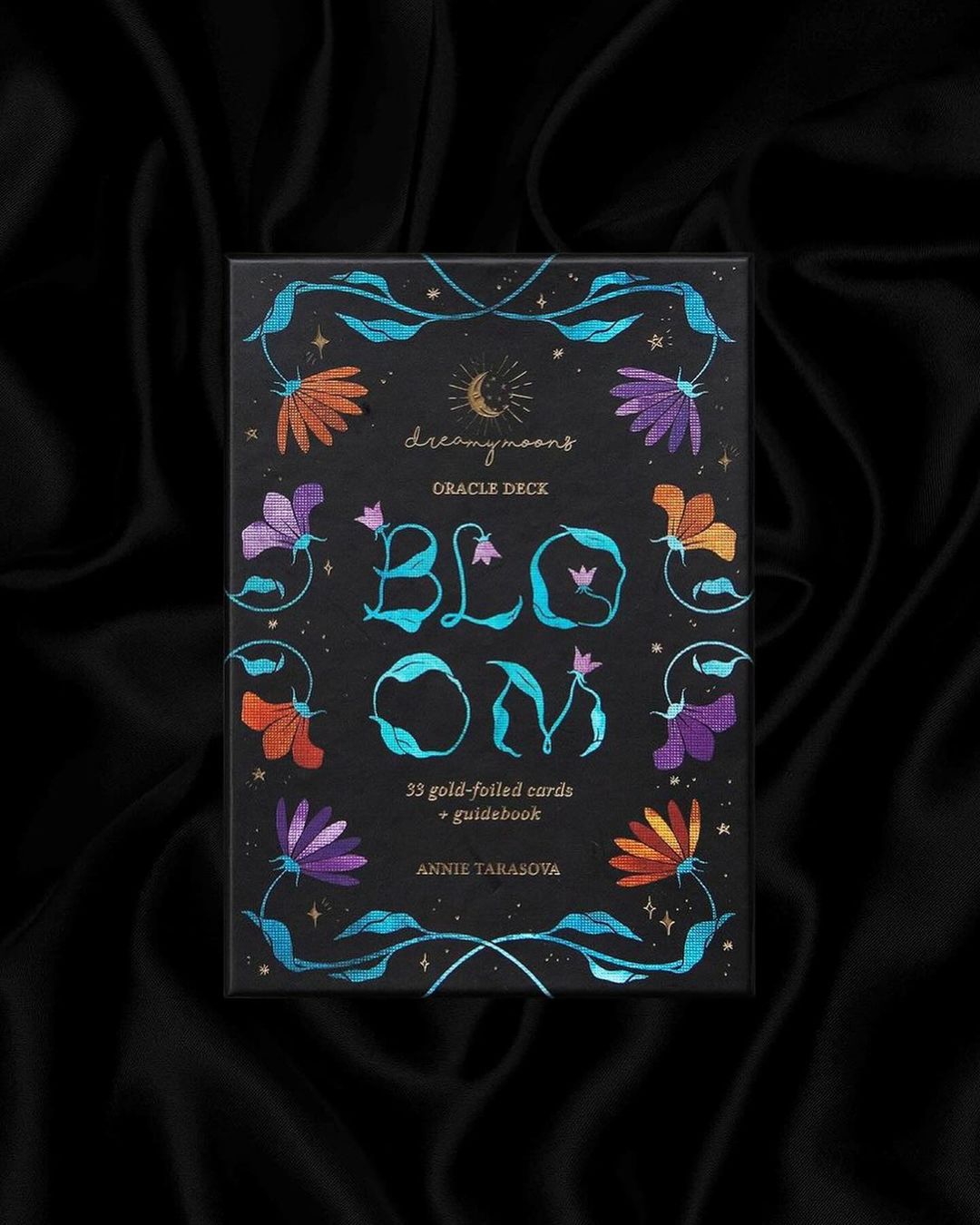 Dreamy Moon Bloom Oracles