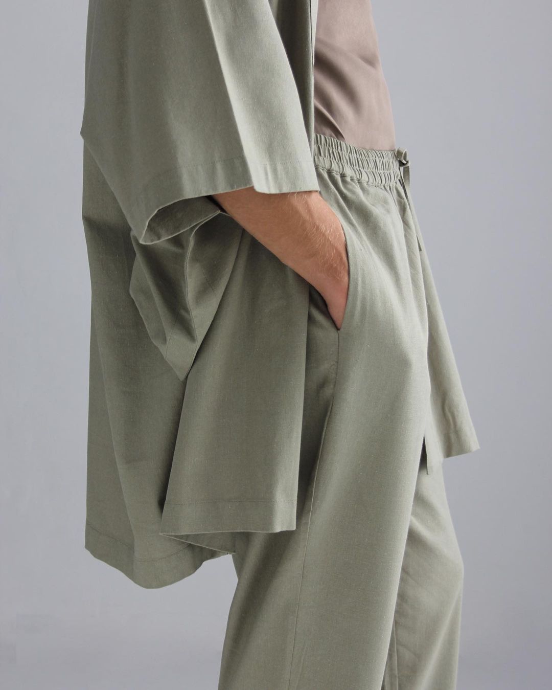 Man Kimonos - Olive