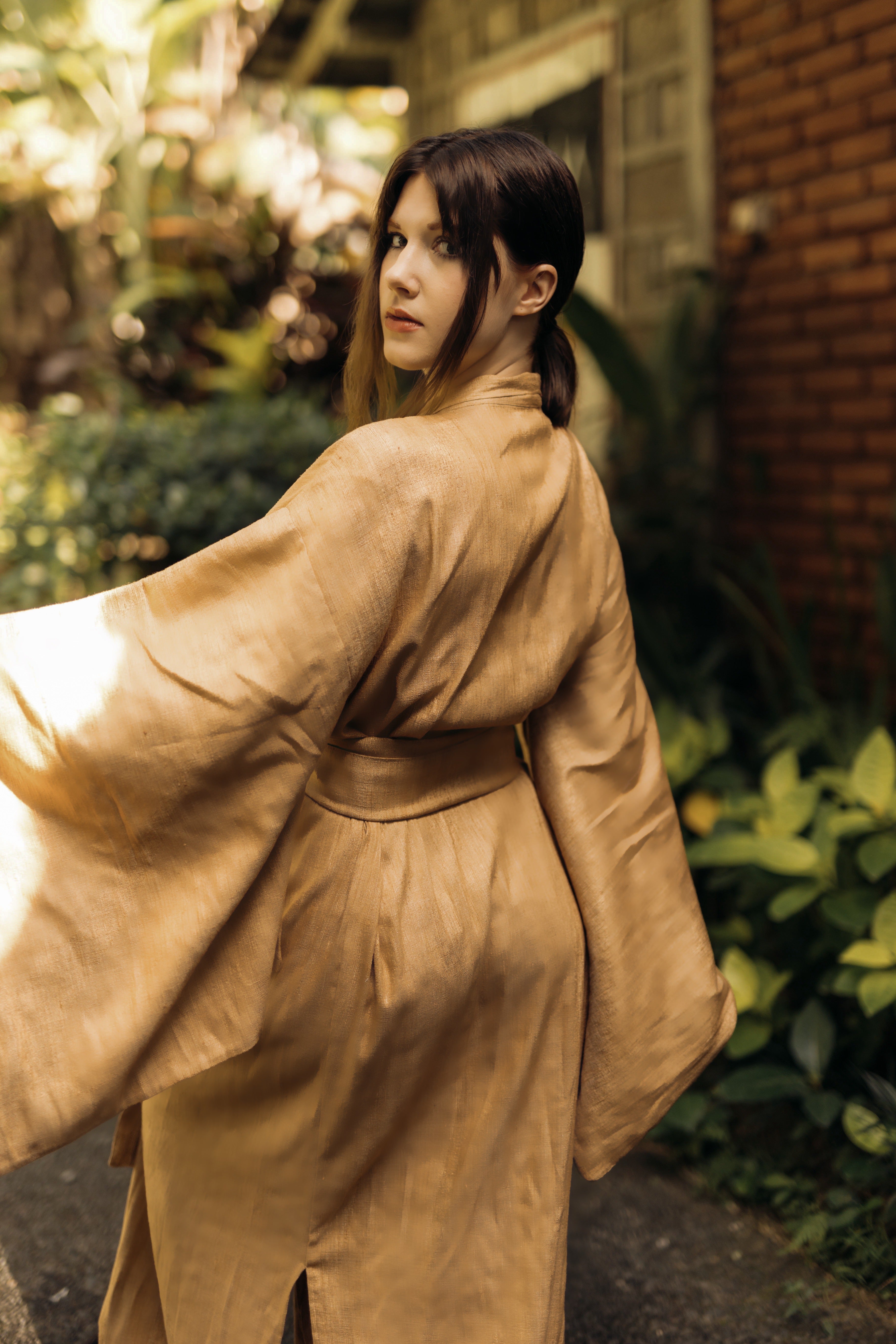 Kimono Golden Wood